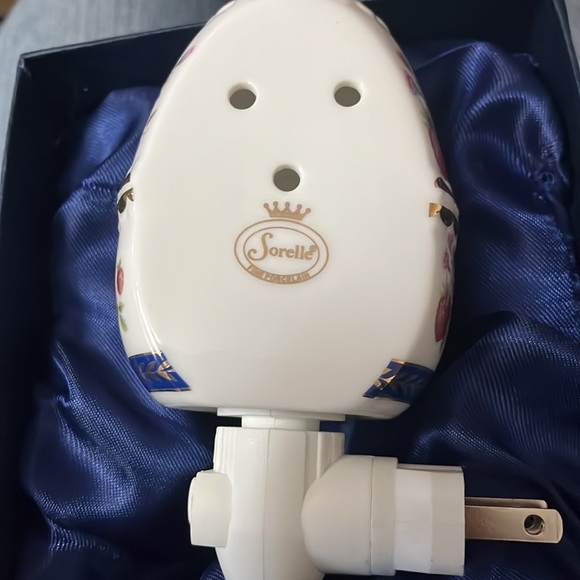 NWT Sorelle Fine Porcelain Boxed Nightlight Fruit Art - Picture 4 of 9